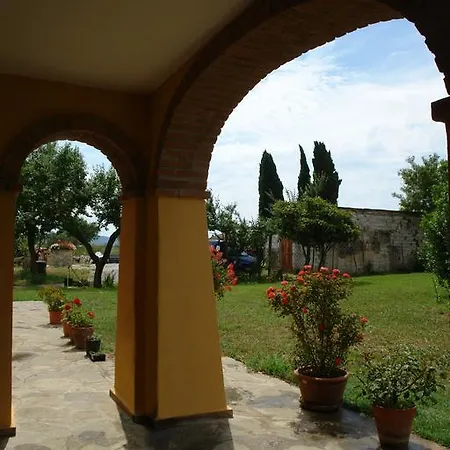Isola Di Silvia *