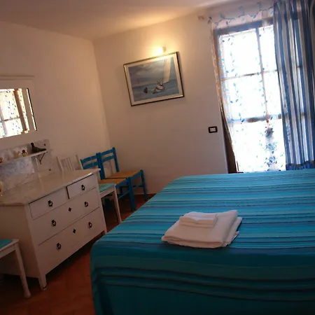 Country house Isola Di Silvia